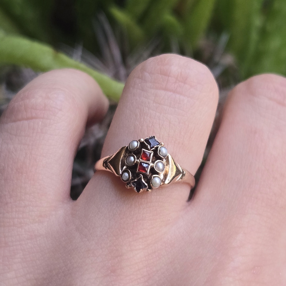 Antique 10K Art Nouveau Solid Gold Garnet, Sapphire & Seed Pearl Ornate Ring, 6 - Picture 3 of 16